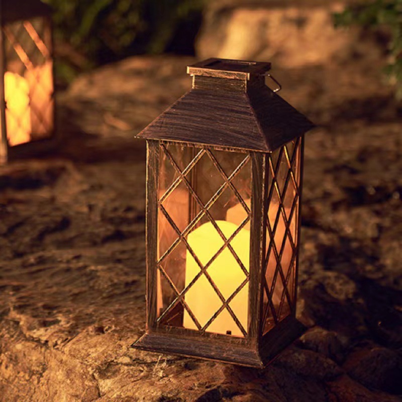 Solar candles, wind lamps, candle palace lamps, outdoor waterproof garden lamps, decorative chandeliers, antique lanterns, Internet red lights full figure