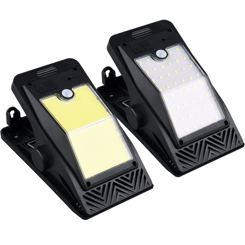 New solar LED courtyard garden clip lamp, human-sensing ultra-bright garden wall lamp, emergency lighting full figure