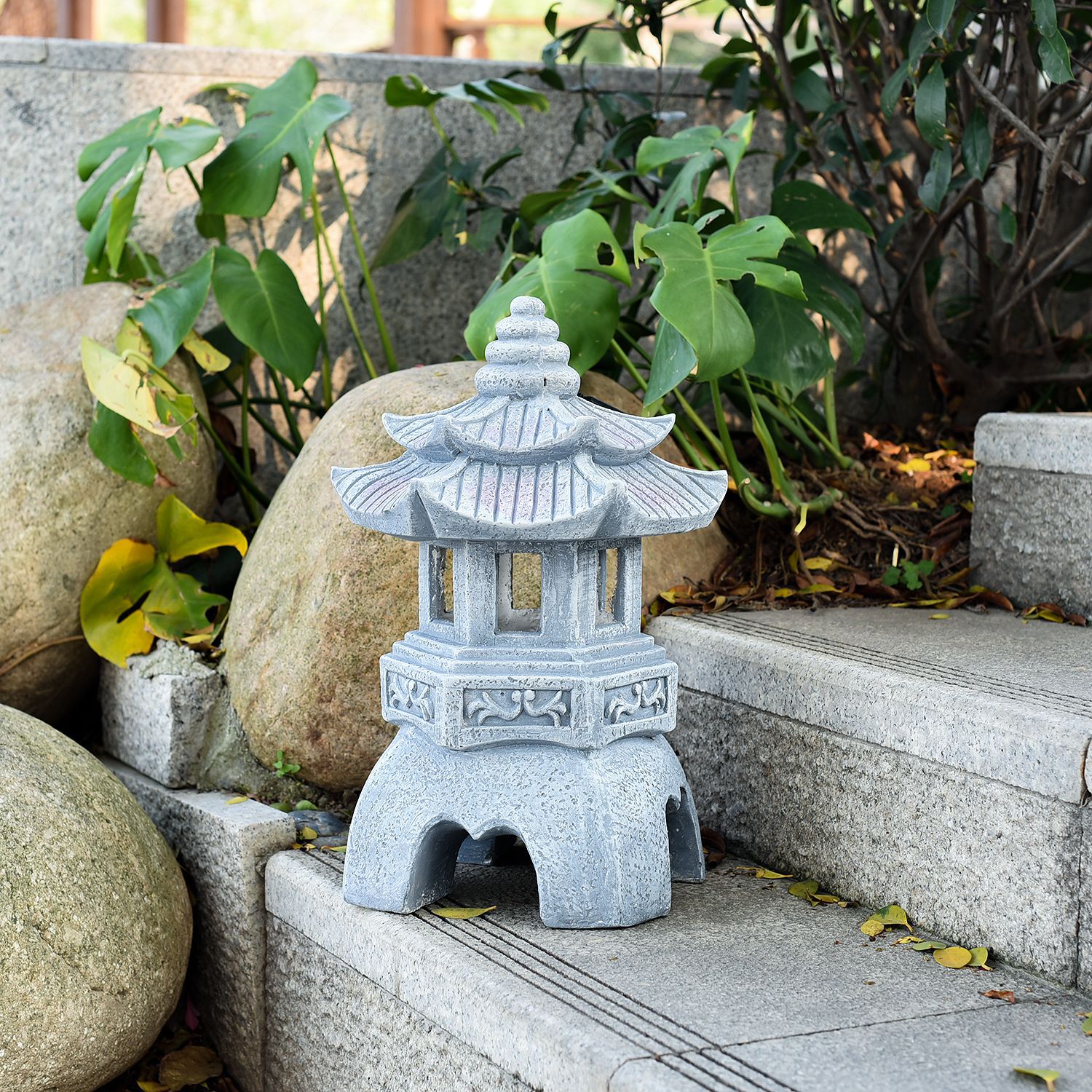 Cross-border solar courtyard resin stone lanterns, Japanese palace lanterns, Chinese lawn lamps, Zen-inspired stone pagoda lamps, decorative floor lamps Specification drawing