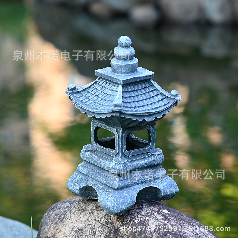 Cross-border solar stone tower outdoor garden lamps, Japanese palace lamps, Zen garden landscape resin garden ornaments in stock details Picture