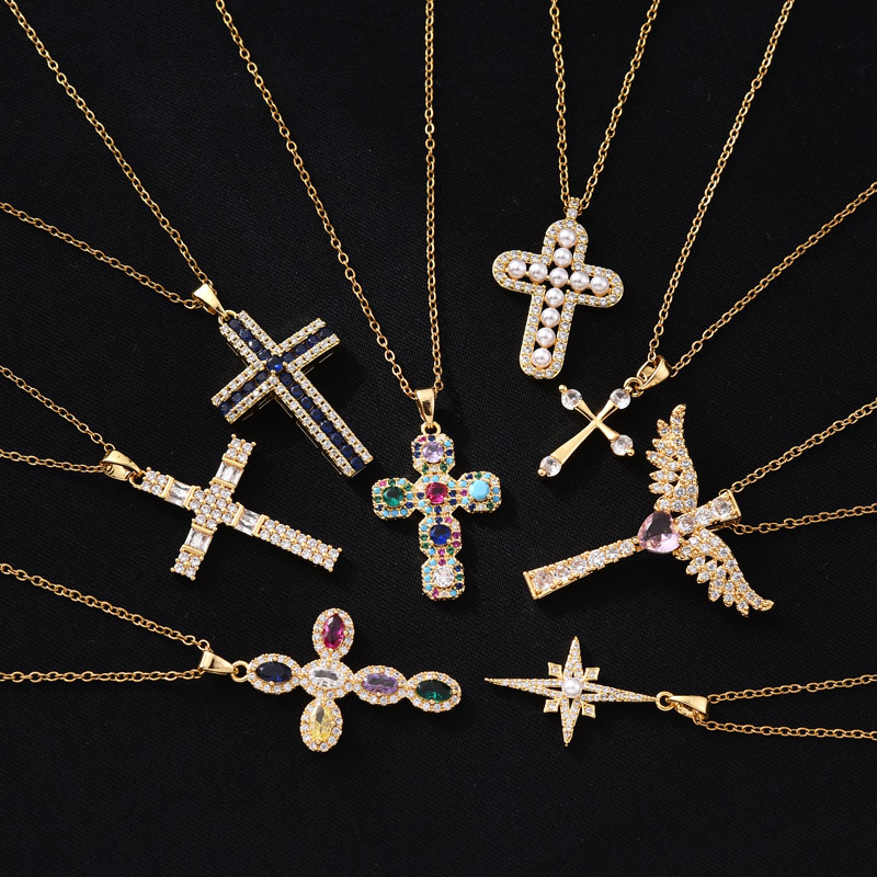 A new cross-border trade copper-plated real gold cross necklace accessory, simple pendant, trendy and versatile, set with colorful zircon