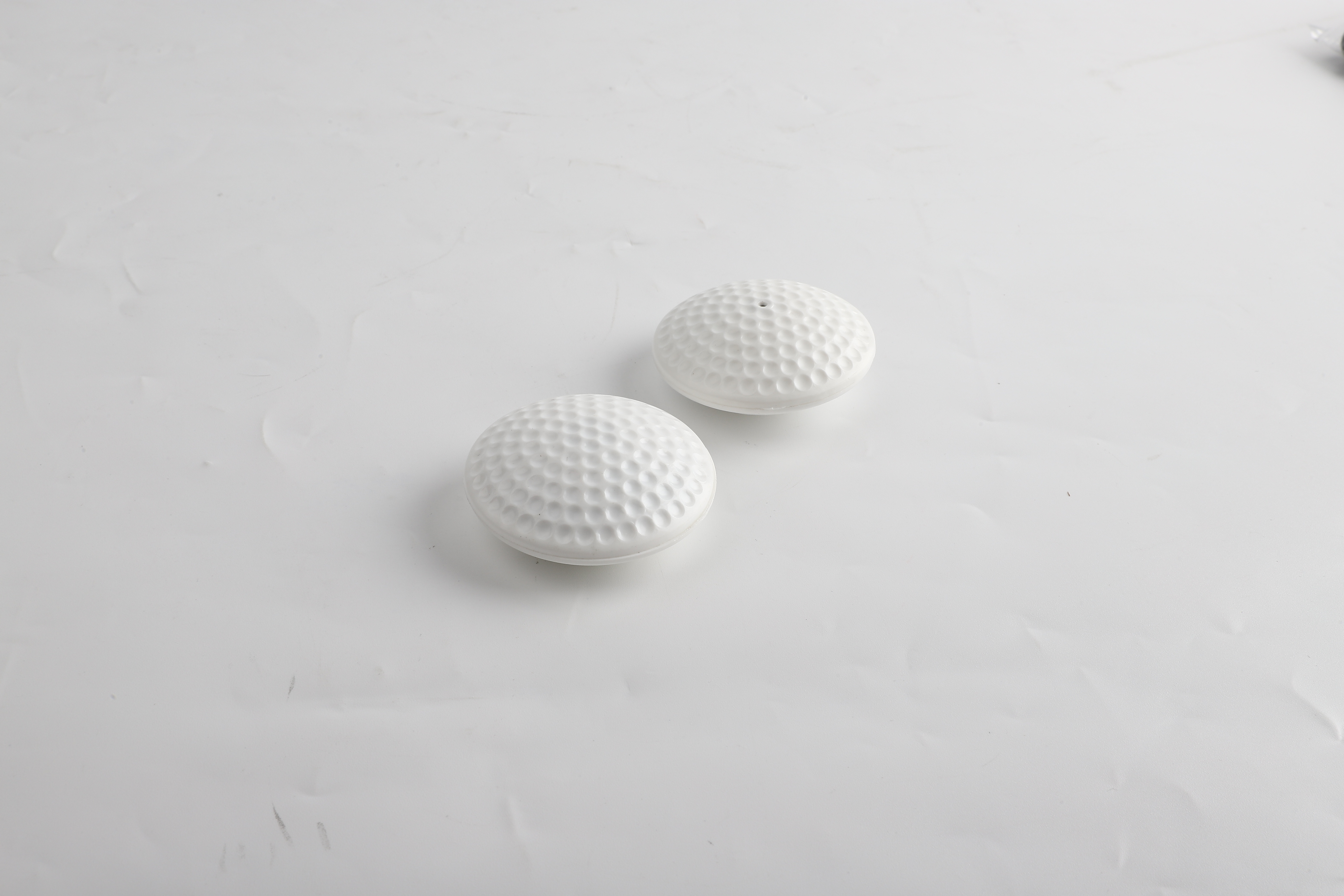 Golf supermarket anti-theft buckle, clothing anti-theft magnetic buckle, shopping mall anti-theft radio frequency sound magnetic anti-theft buckle Specification image