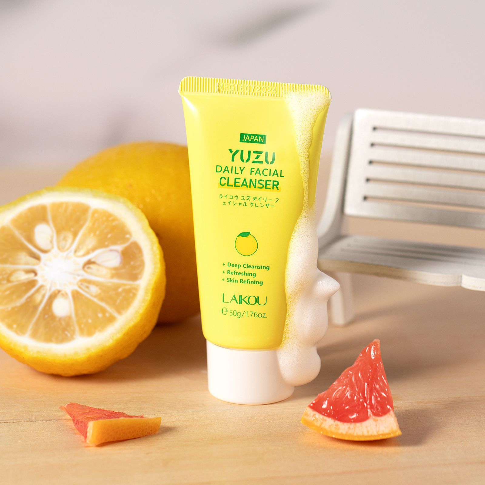 Cross-border LAIKOU export facial cleanser face Cream series skin care products are available for wholesale in English Item Picture