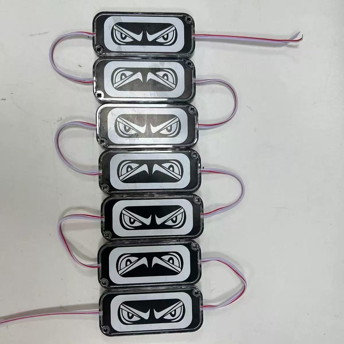 24V半挂大货车六珠模组装饰氛围灯任意剪接爆闪灯装中网led灯详情4