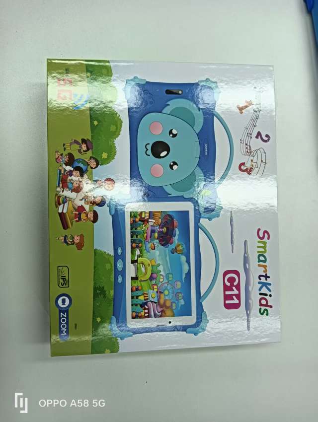 办公文化学习类电子产品多功能学习机便携智能教育设备适合儿童使用白底实物图