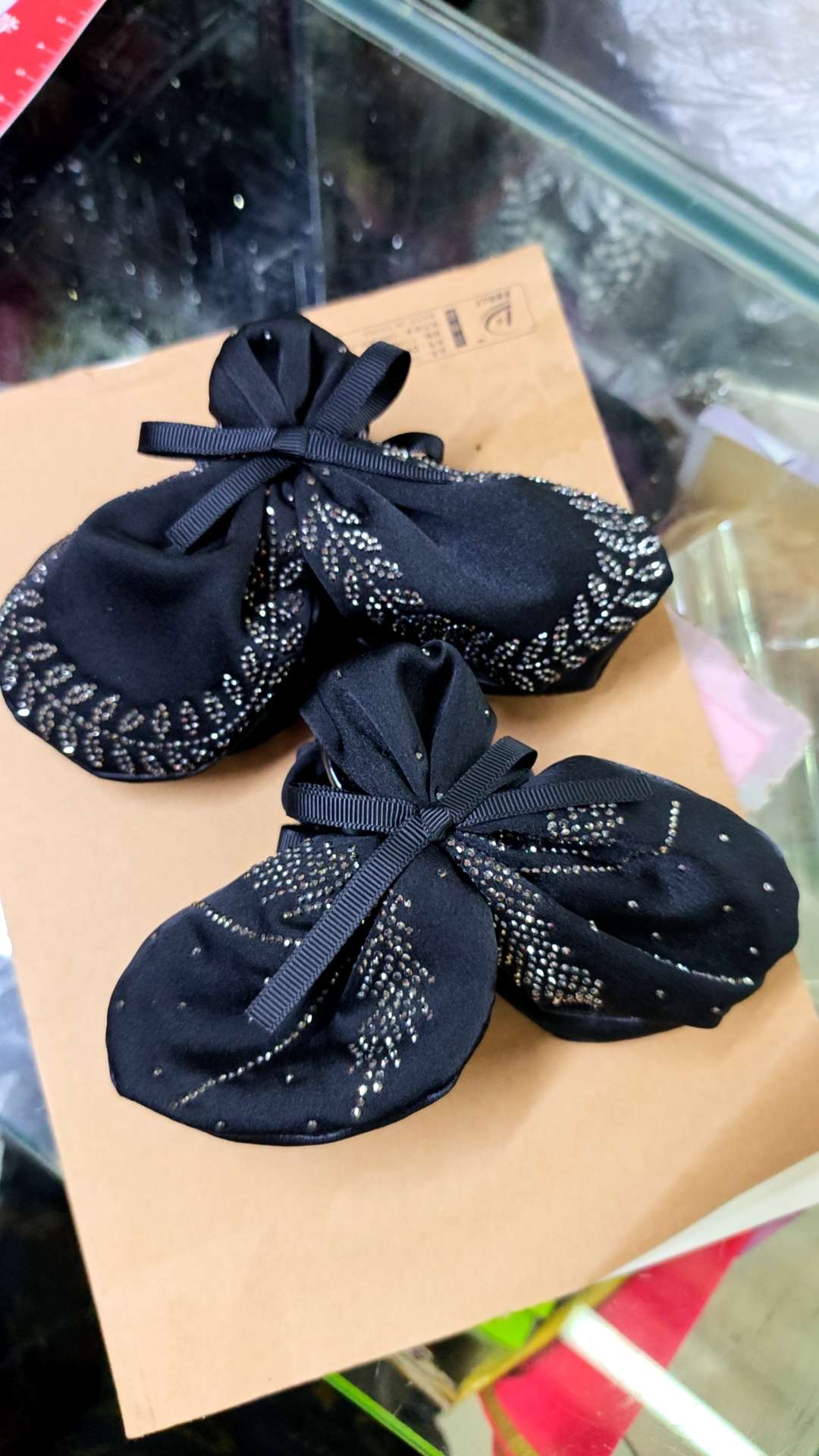 Imported goods, multi-functional accessories, shirts, ties and accessories, fashionable, versatile, simple and trendy masterpieces