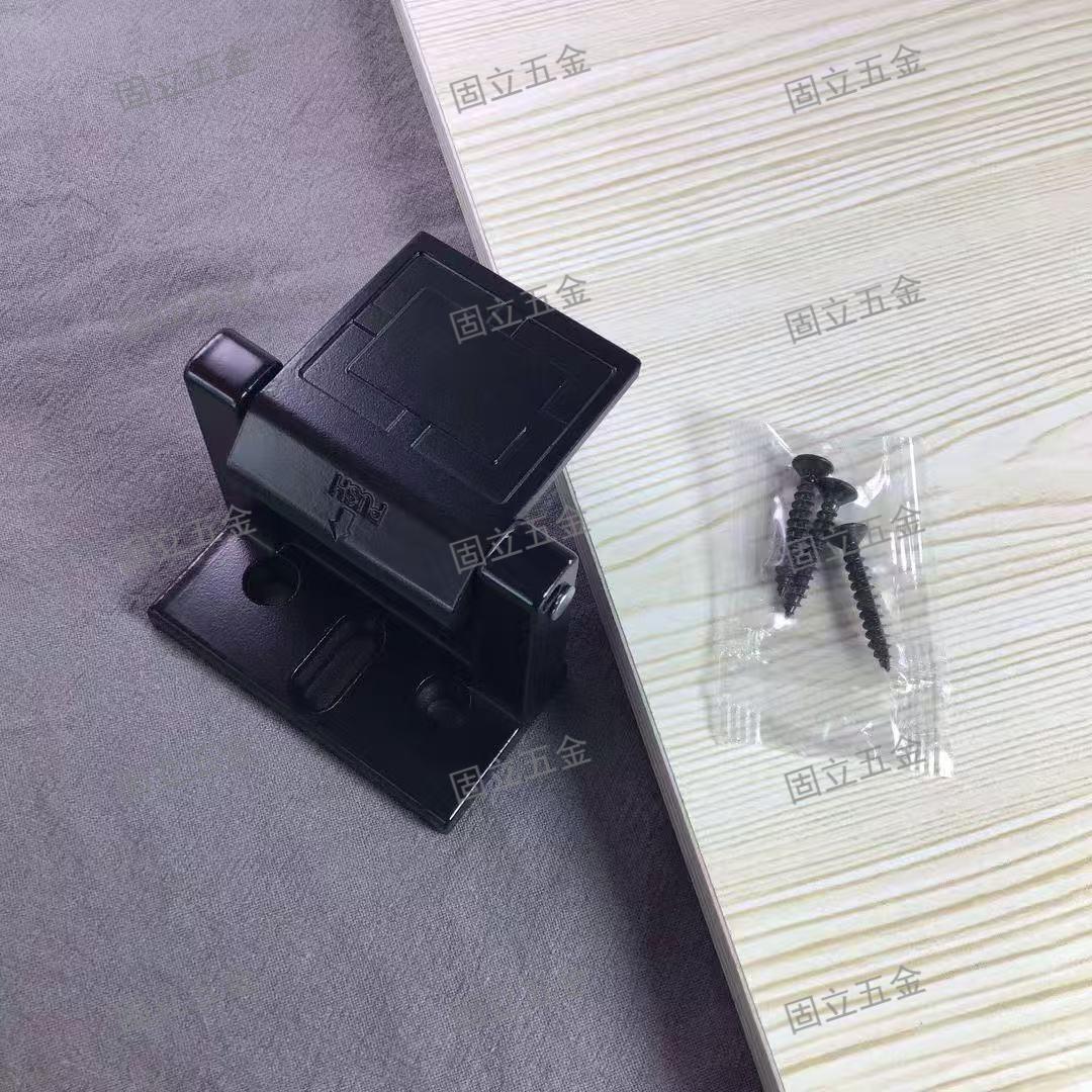 The anti-theft buckle is easy to use and available in multiple colors. The thickened anti-collision strip is selling well and is available for global delivery