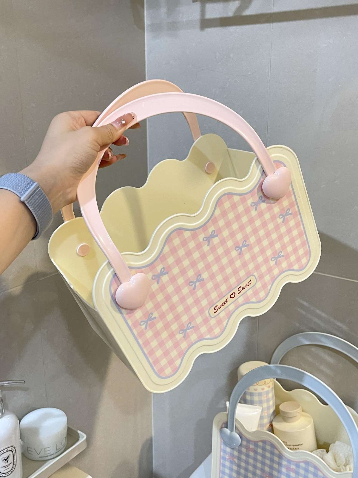 S137-1065 Dormitory Essentials: High Appearance level Bath basket, student portable washbasin basket, bathroom storage detail image 5