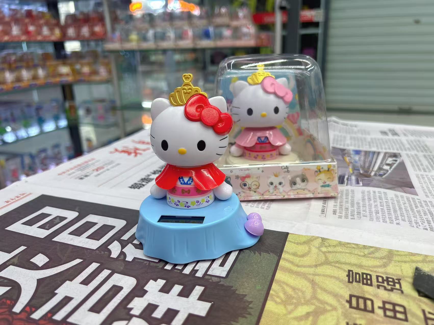 太阳能摇头凯蒂猫汽车饰品摆件创意卡通可爱KT点头猫手办玩具礼品详情5