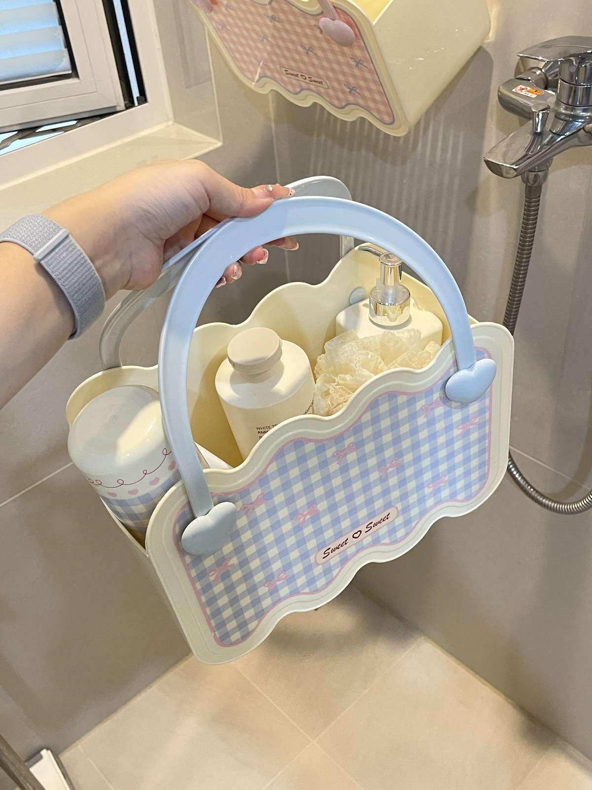 S137-1065 Dormitory Essentials: High Appearance level Bath basket, student portable washbasin basket, bathroom storage detail image 1