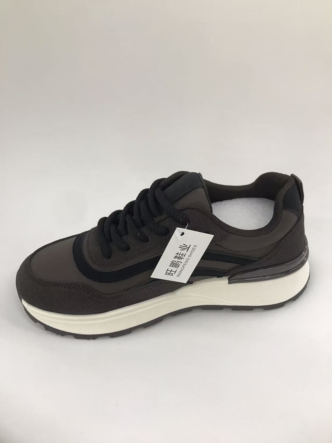 Casual board men's sports shoes are breathable, comfortable and versatile details Picture