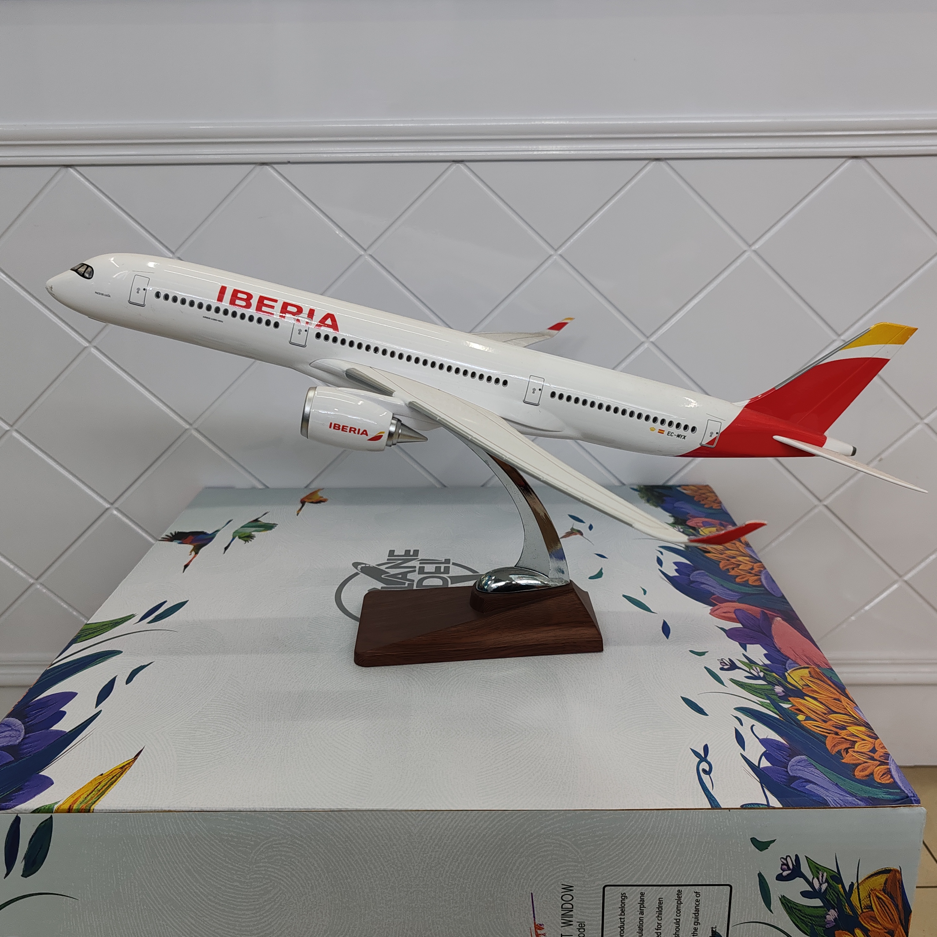 飞机模型（47CM西班牙伊比利亚航空A350飞机模型）ABS合成塑脂飞机模型 仿真飞机模型