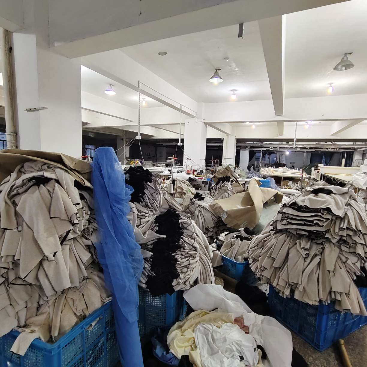 跨境两件套女2025秋冬季新款时尚休闲直筒裤气质宽松V领坑条针织套支持定制爆款亚马逊速卖通独立站 女装女式修身时尚休闲详情图5