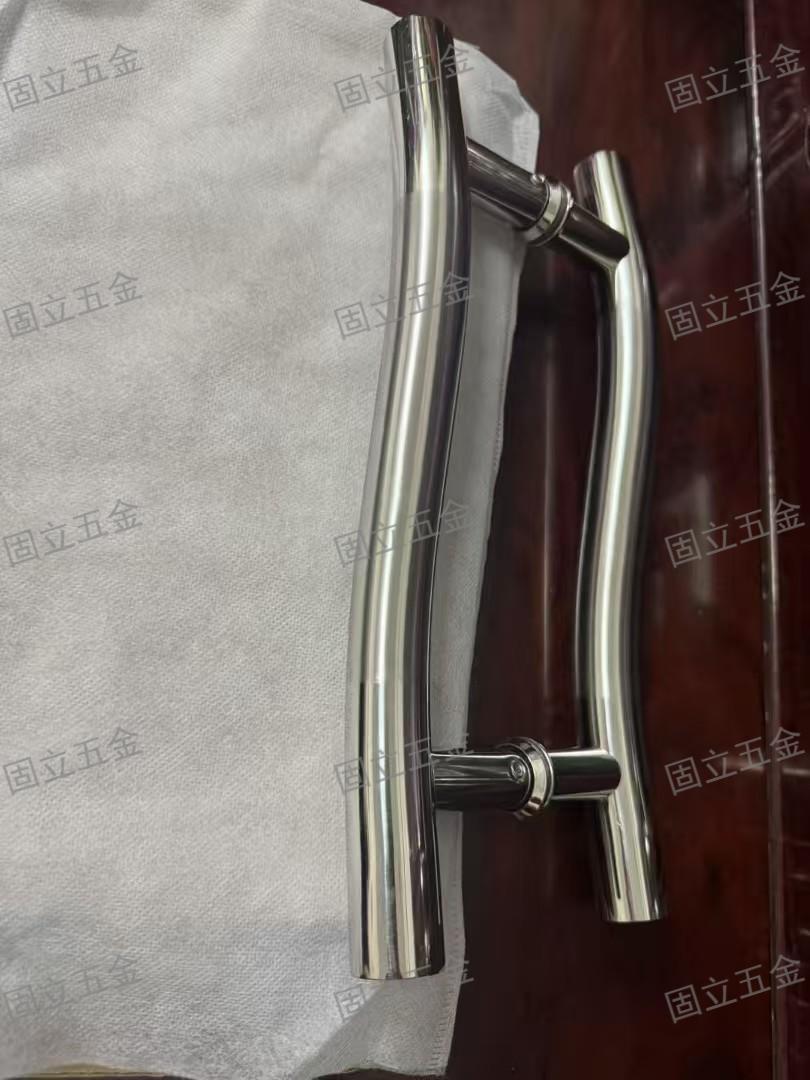 Stainless steel large handle, global delivery, quality guaranteed, best-selling middle door handle Application Scenario