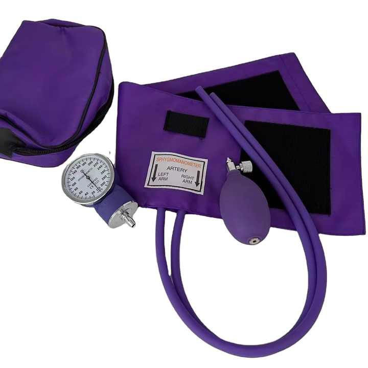 sphygmomanometer with stethoscope medical device