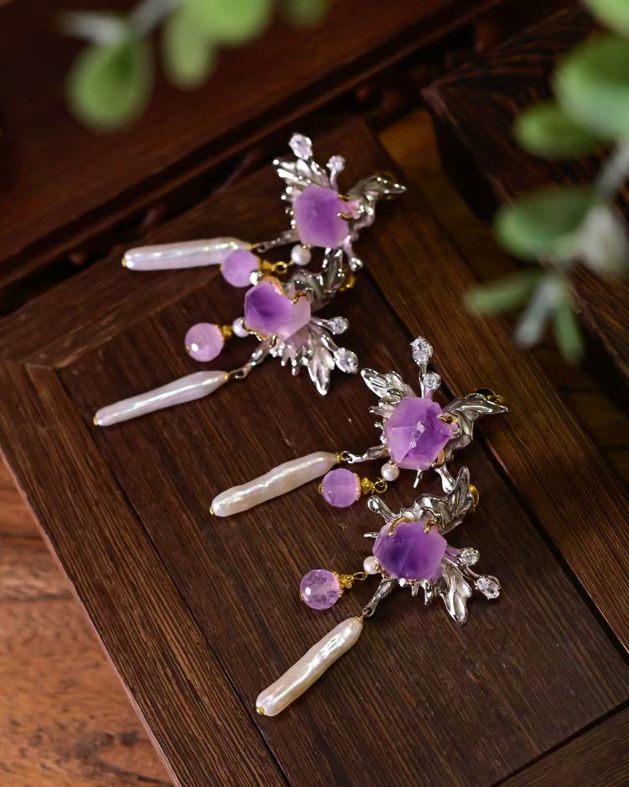 天然紫水晶水晶簇原石搭配巴洛克珍珠925银镶嵌蝴蝶耳钉长款耳饰高品质水晶耳环流行高货详情图5