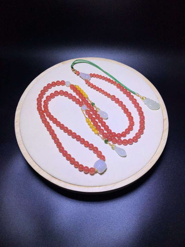 道毅珠宝宝山南红冰红6.5-7mm108朝珠佛珠多用款手串项链南红搭配白玉玉兰花925银禅意新中式项链白底实物图