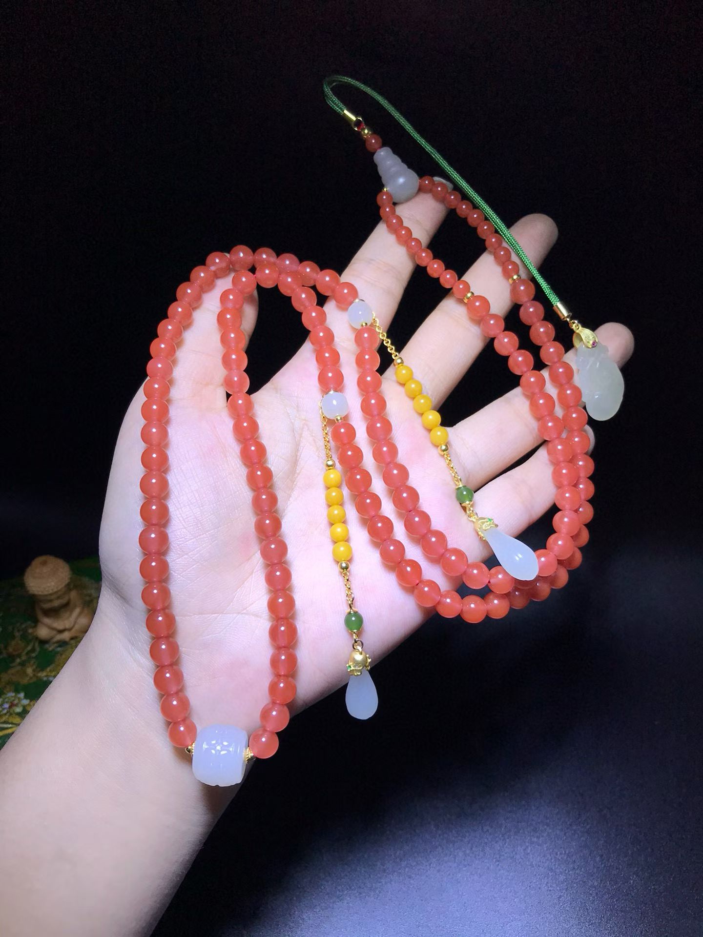 道毅珠宝宝山南红冰红6.5-7mm108朝珠佛珠多用款手串项链南红搭配白玉玉兰花925银禅意新中式项链详情图2