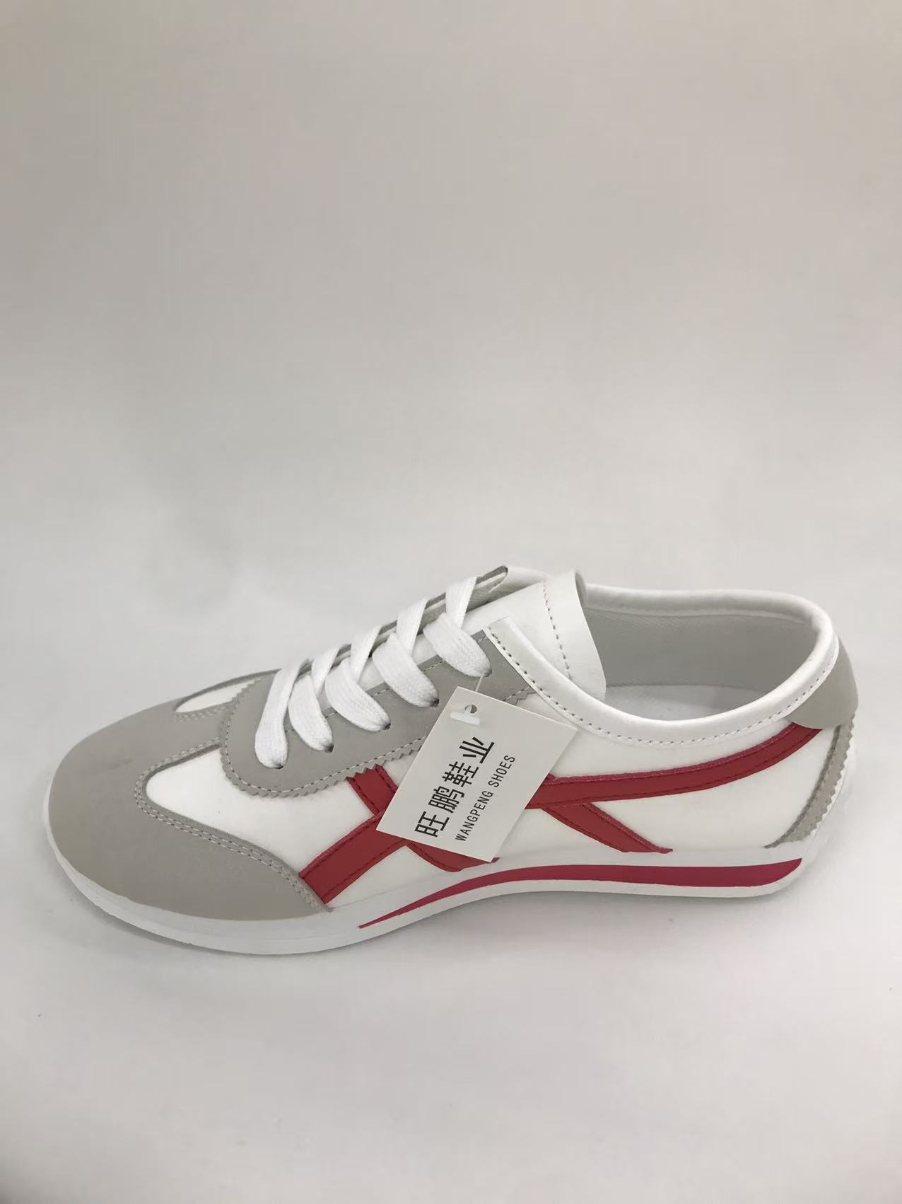Women's sports and casual shoes with a patchwork style are comfortable and durable Application Scenario