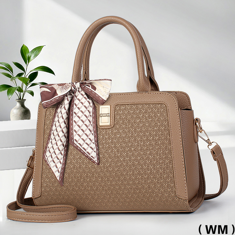 The new large-capacity hand-held shoulder crossbody bag MGYAC7-1 from Meifang Bag and Yiding Bag Industry Specification image