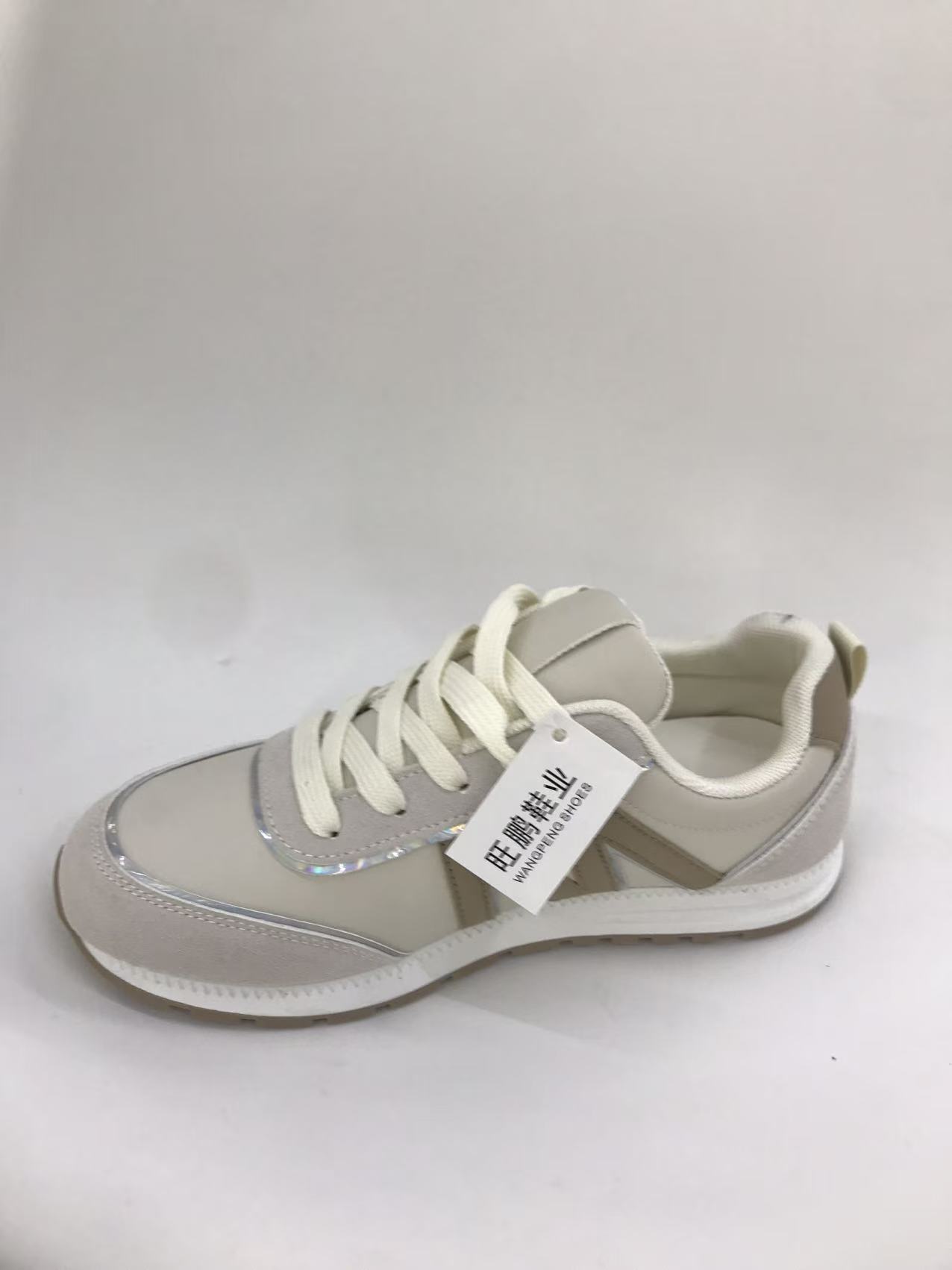 Women's sports shoes are breathable, comfortable, versatile and trendy Application Scenario