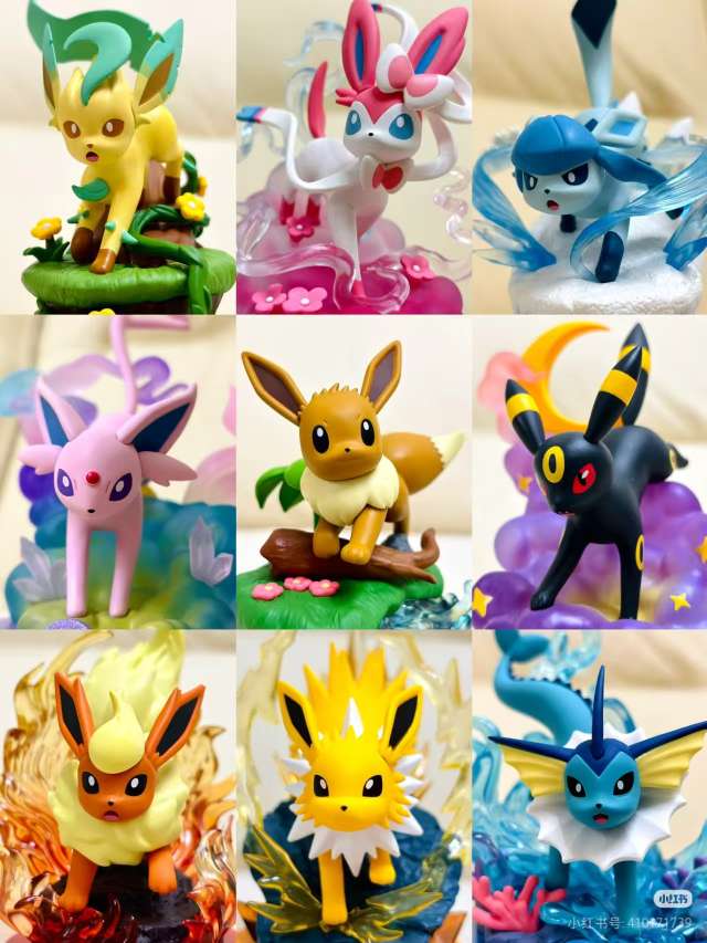 Wholesale and retail of trendy collectible figurines and blind boxes
