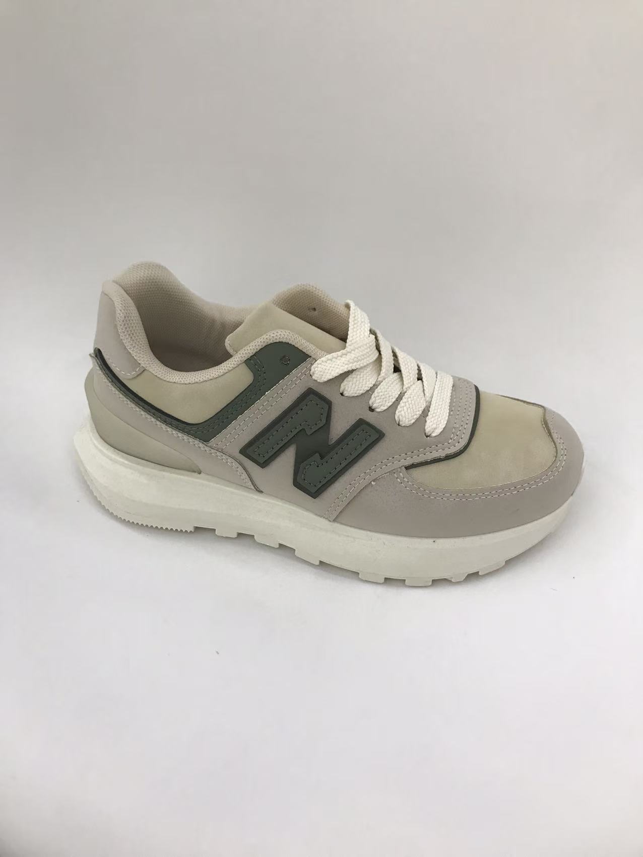 Women's casual, breathable, comfortable and trendy low-top sneakers. Breathable, comfortable and trendy style full figure