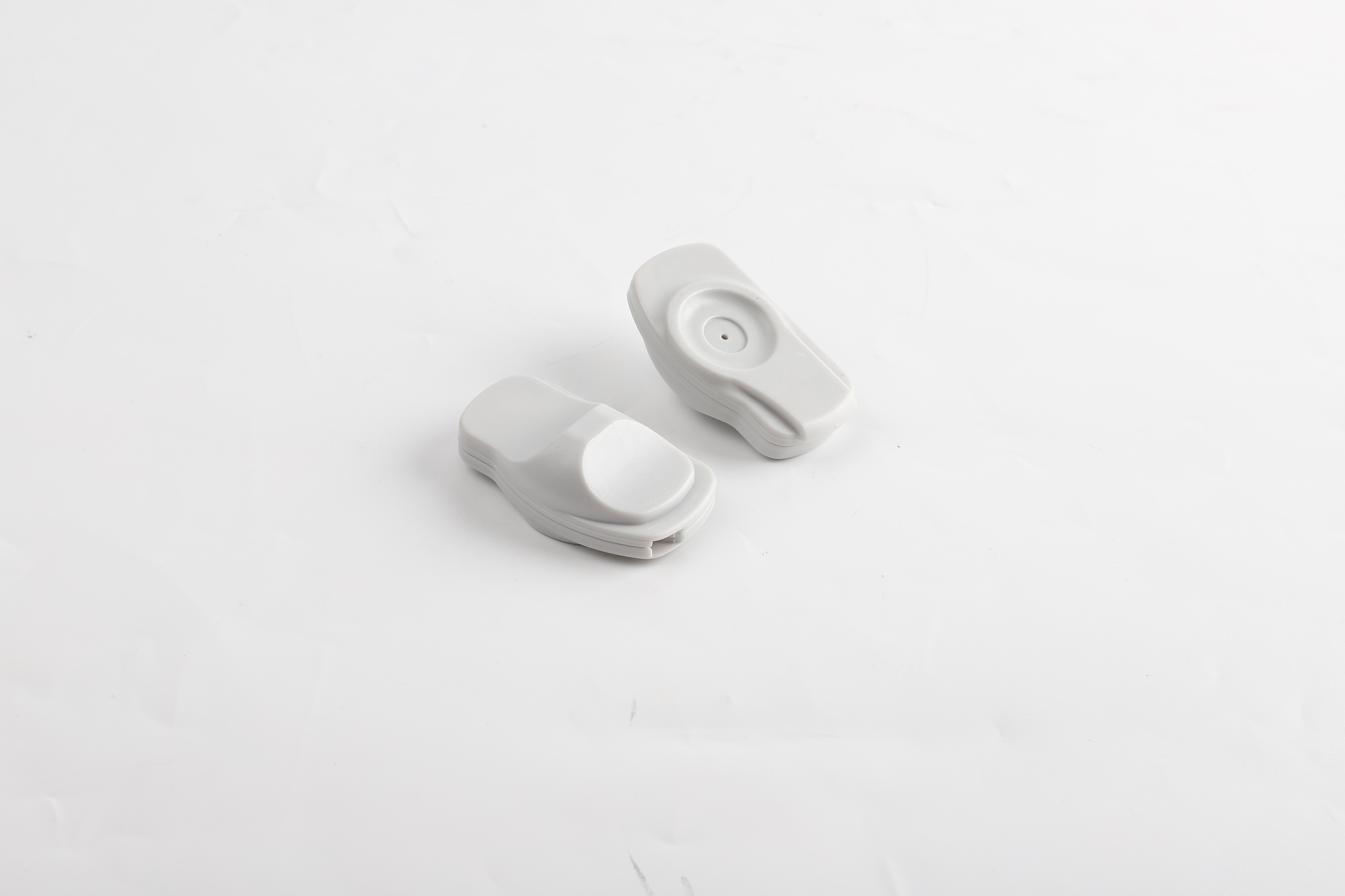 Slipper type anti-theft buckle, supermarket anti-theft buckle, clothing anti-theft magnetic buckle, shopping mall anti-theft radio frequency sound magnetic anti-theft buckle Specification image