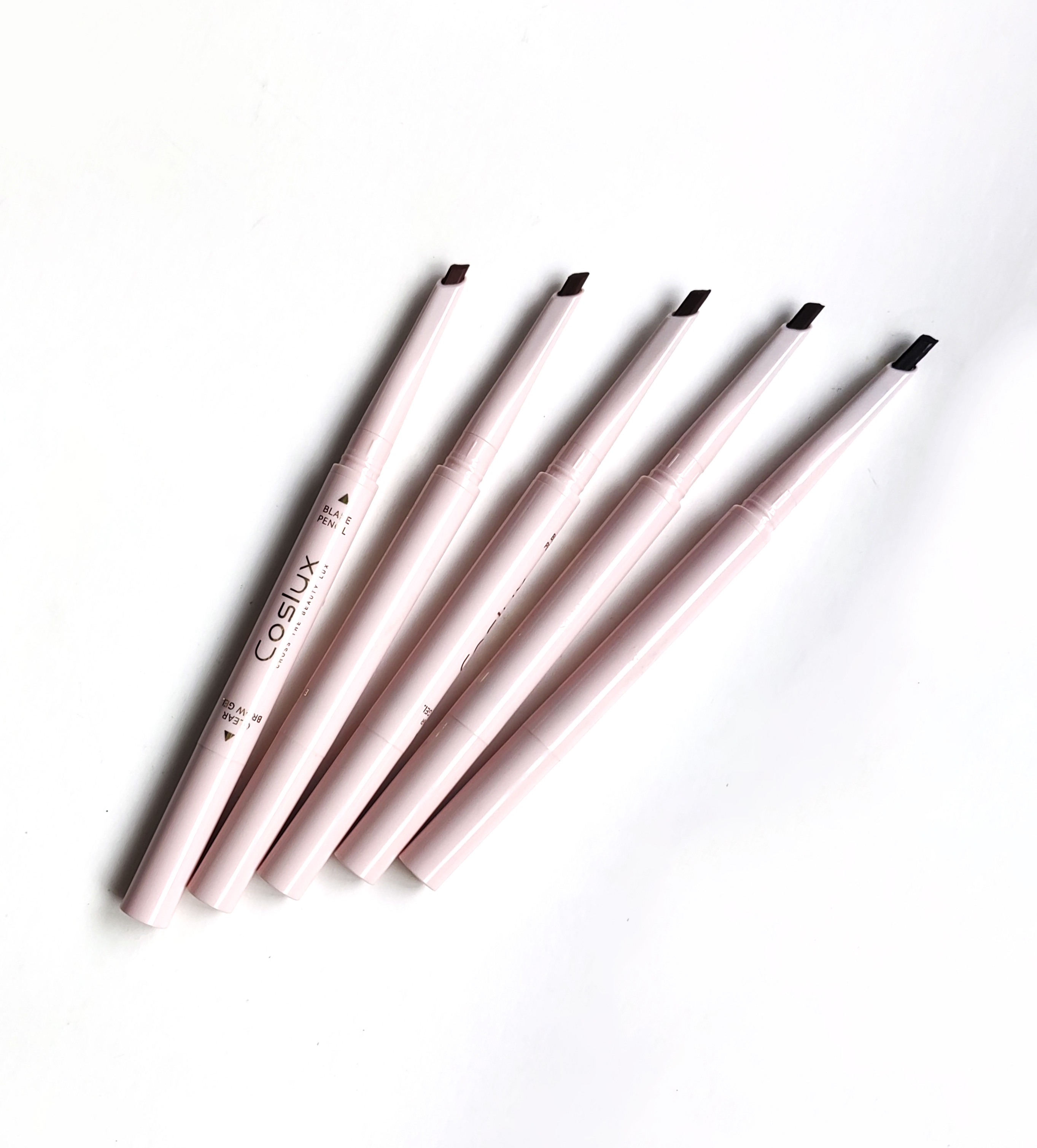 Eyebrow pencil styling eyebrow set 2-in-1 eyebrow pencil and transparent eyebrow glue Transparent eyebrow glue Fluffy eyebrows eyebrow pencil bevel ultra-fine tip 1mm ultra-fine creamy tip Application Scenario