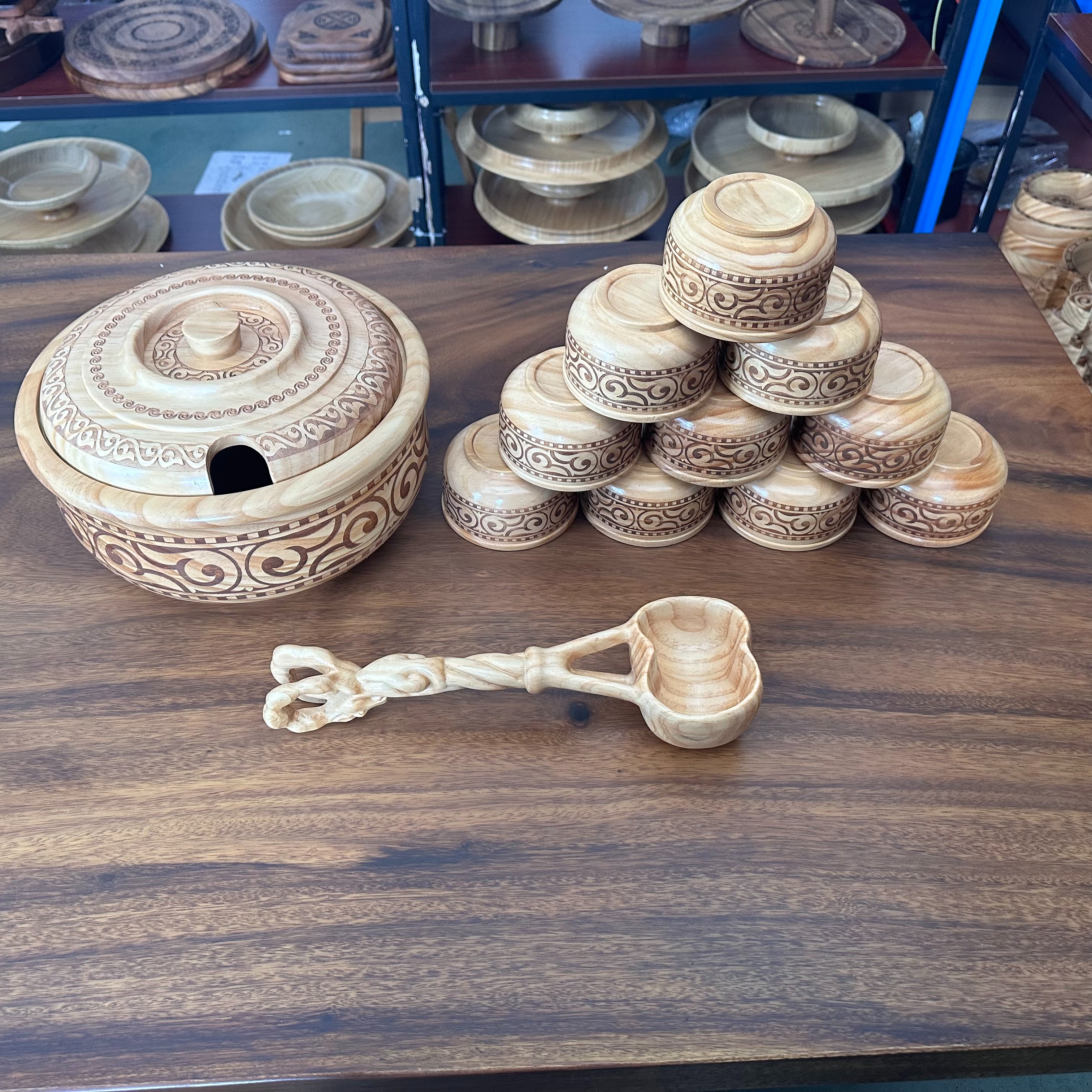 民族风松木碗马奶勺套装 哈萨克斯坦吉尔吉斯斯坦新疆穆斯林家用套碗 马奶盆 松木带盖木盆 木碗套装