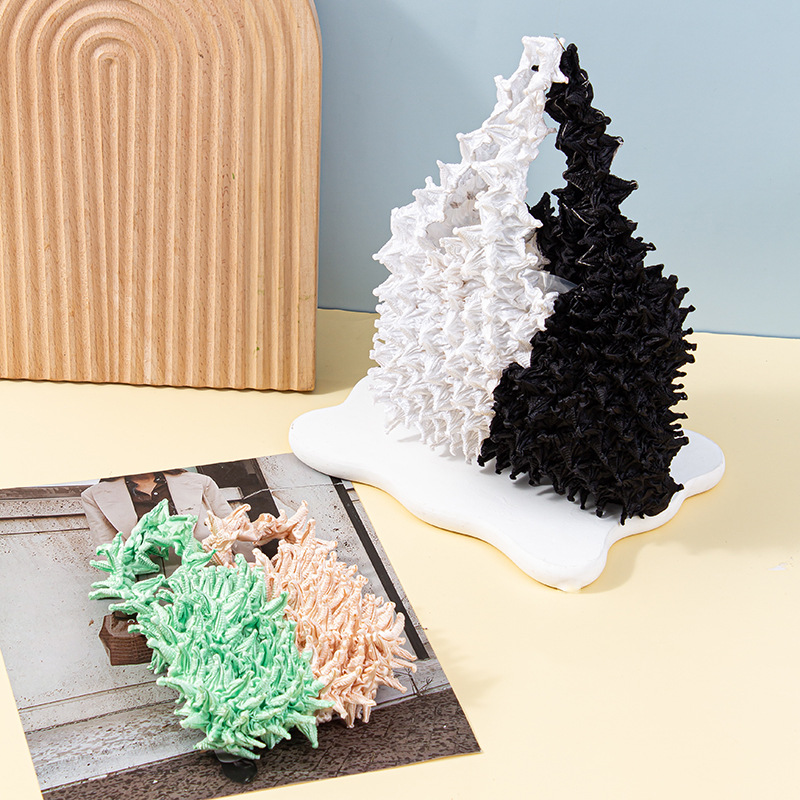 The popular sea urchin bag and durian bag from Japan and South Korea, a fashionable patchwork bag for women, a multi-functional hand-held crossbody bag, a casual and versatile new trend for women Item Picture