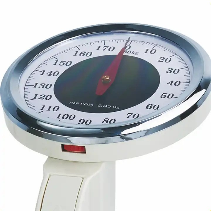A mechanical pointer-type weight scale exclusively for foreign trade, with a maximum load capacity of 180KG. It is an all-in-one height measurement and weight scale Application Scenario