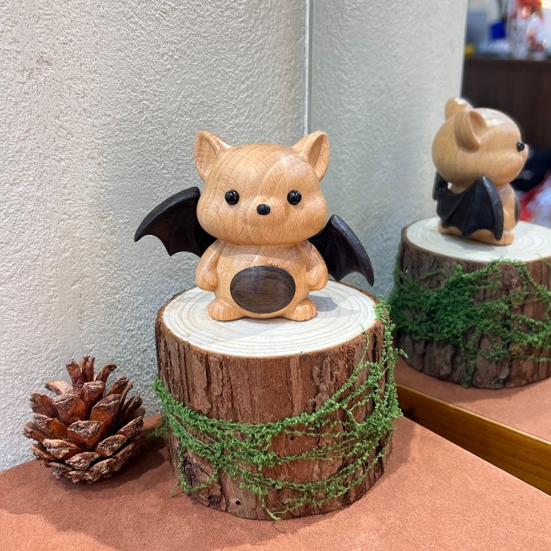 "Cute solid wood creative bat dog" office desk decoration, a heartwarming gift for a friend's birthday present Item Picture
