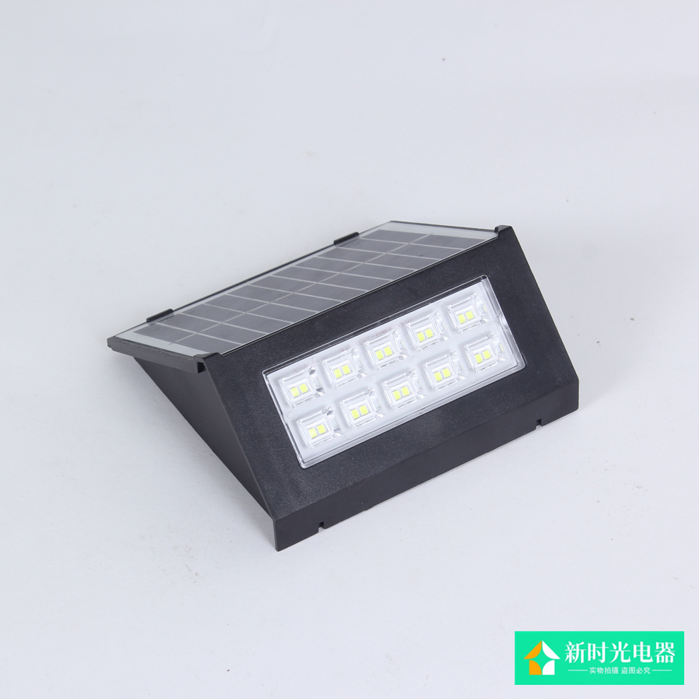 NEWD Cross-border new wall lamps, outdoor waterproof garden, villa balcony, home courtyard fence, step solar wall lamp, UL solar panel, solar lamp clip, solar charging lamp clip, outdoor solar lamp Application Scenario