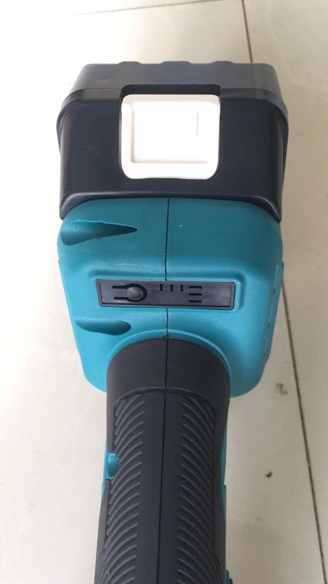 锂电池电据三十节/锯片白底实物图