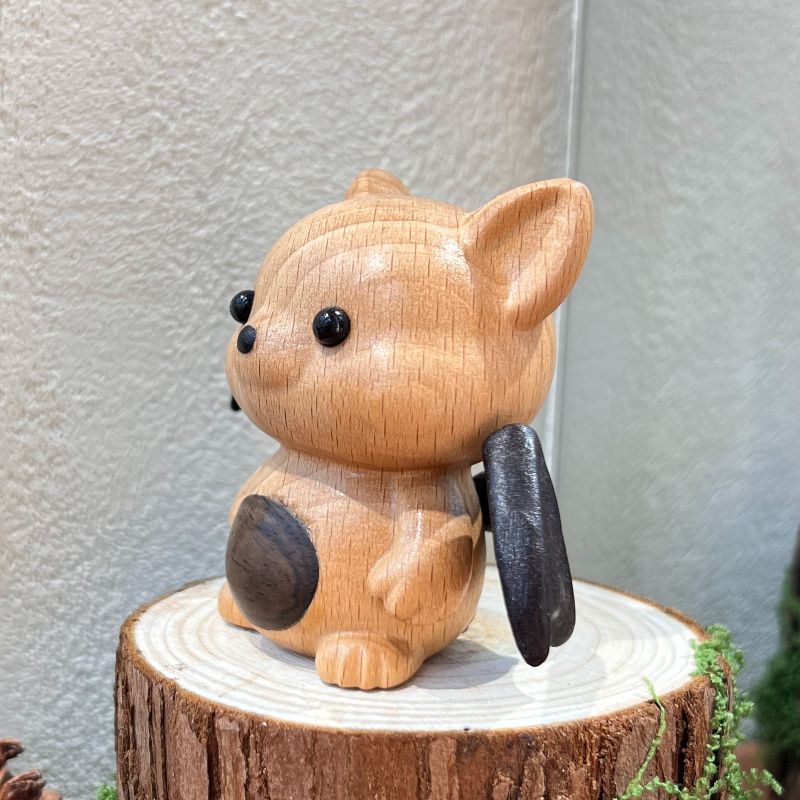 "Cute solid wood creative bat dog" office desk decoration, a heartwarming gift for a friend's birthday present Specification image