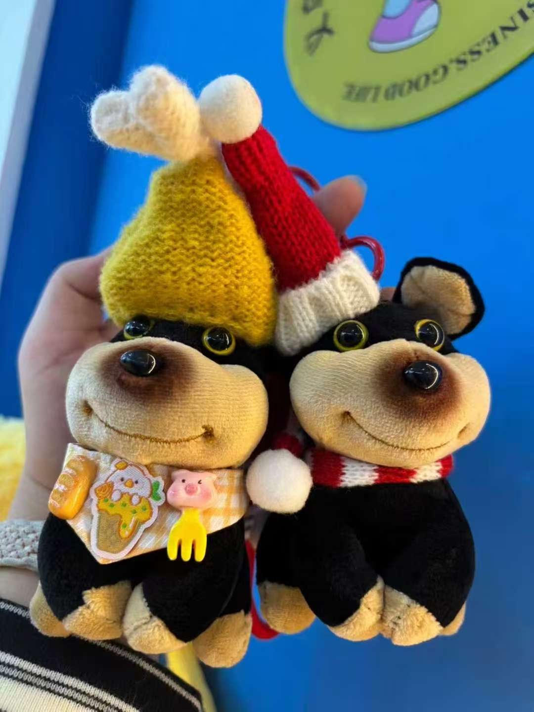 Bee dog pendant