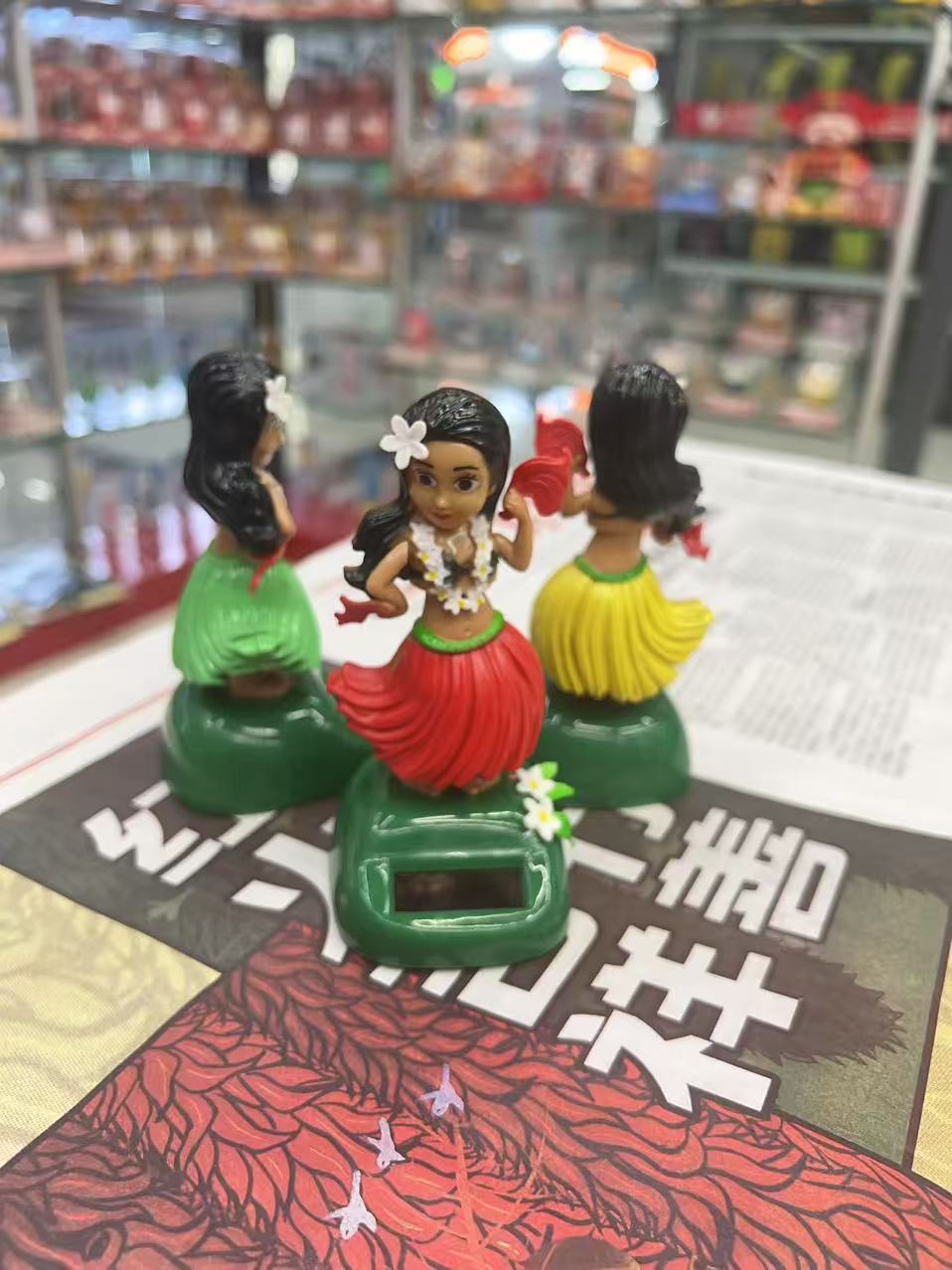 太阳能摇摆夏威夷女孩车载饰品创意卡通汽车摆件礼品欧洲摇摆裙详情10