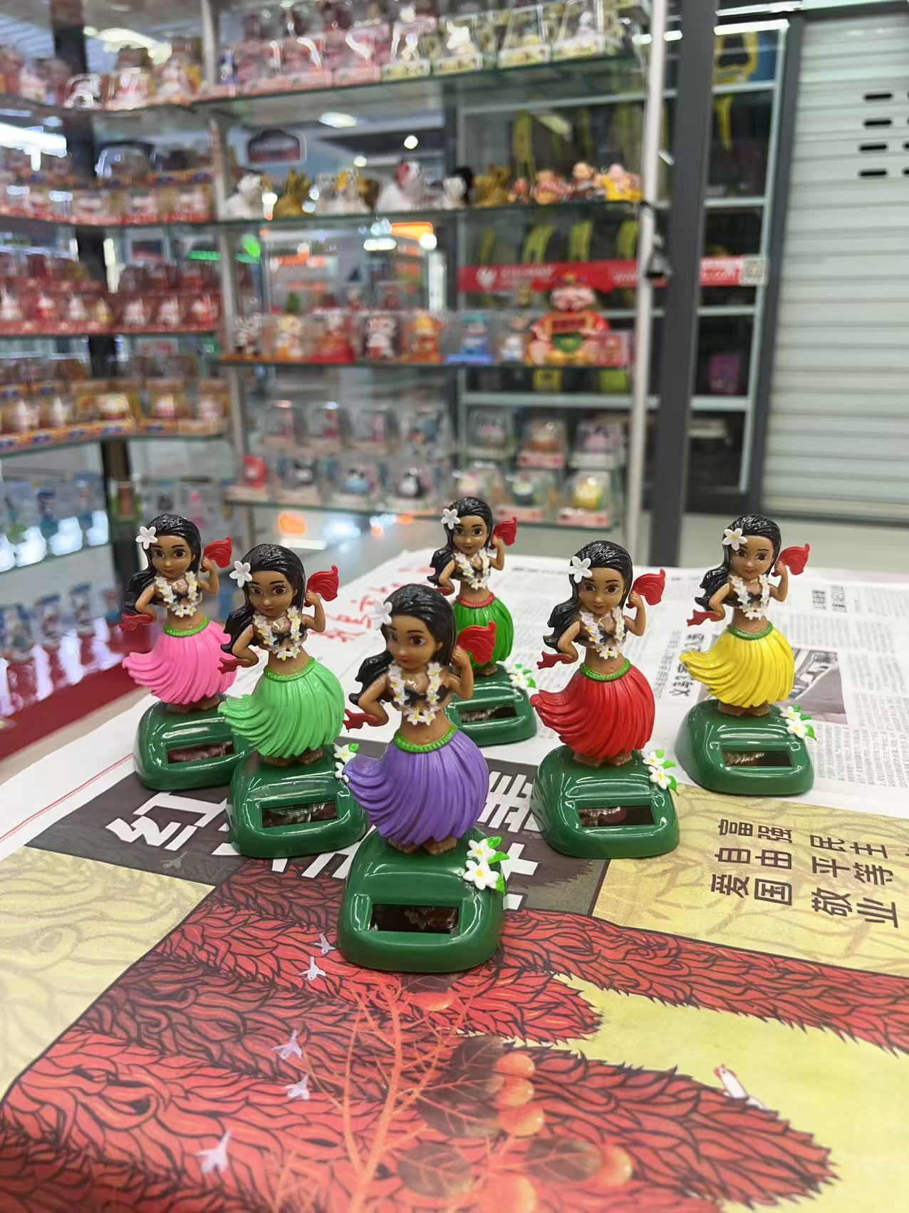 太阳能摇摆夏威夷女孩车载饰品创意卡通汽车摆件礼品欧洲摇摆裙详情2