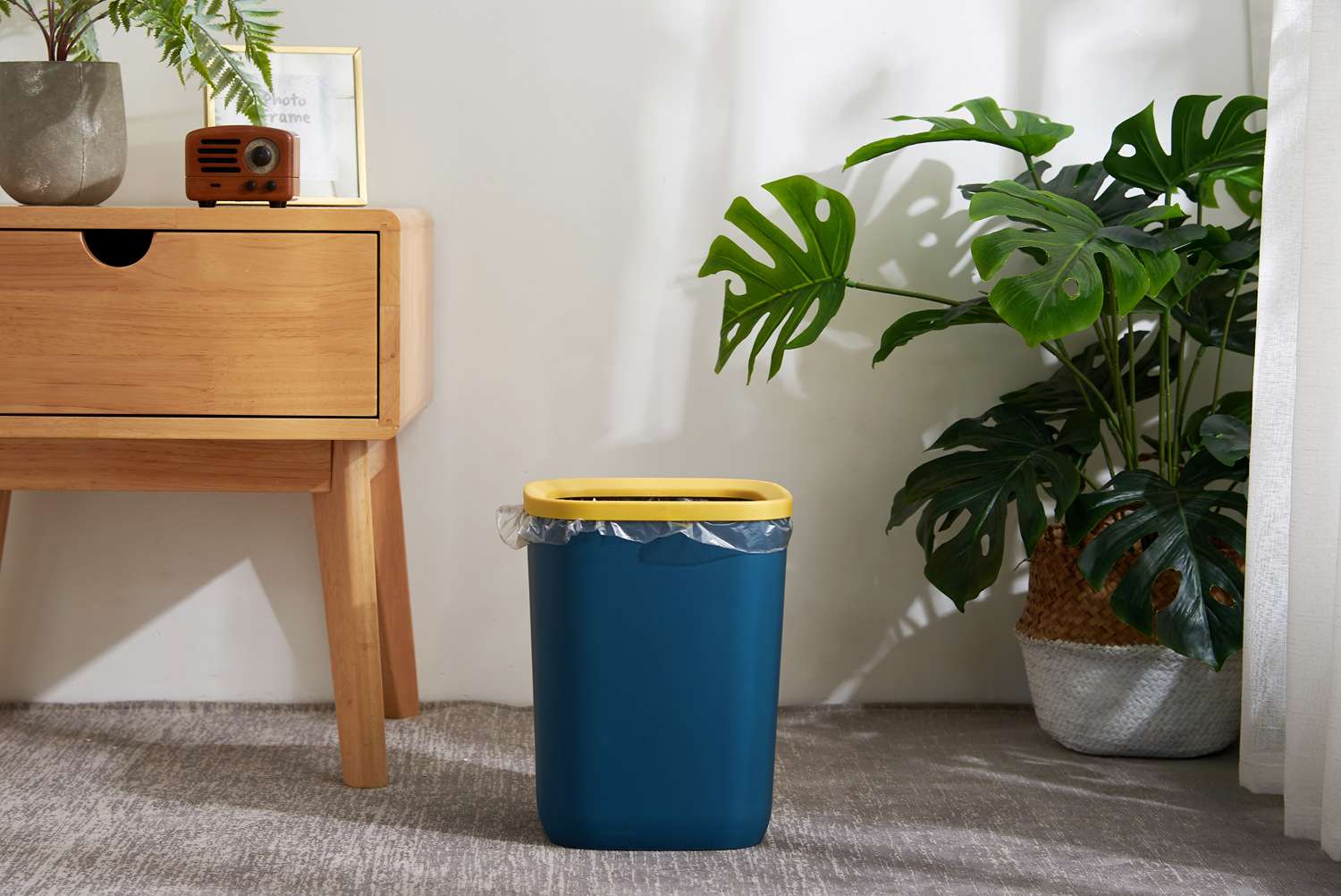 J06-6317 Household trash can, simple and lidless with pressure ring, Nordic square office kitchen detail image 8