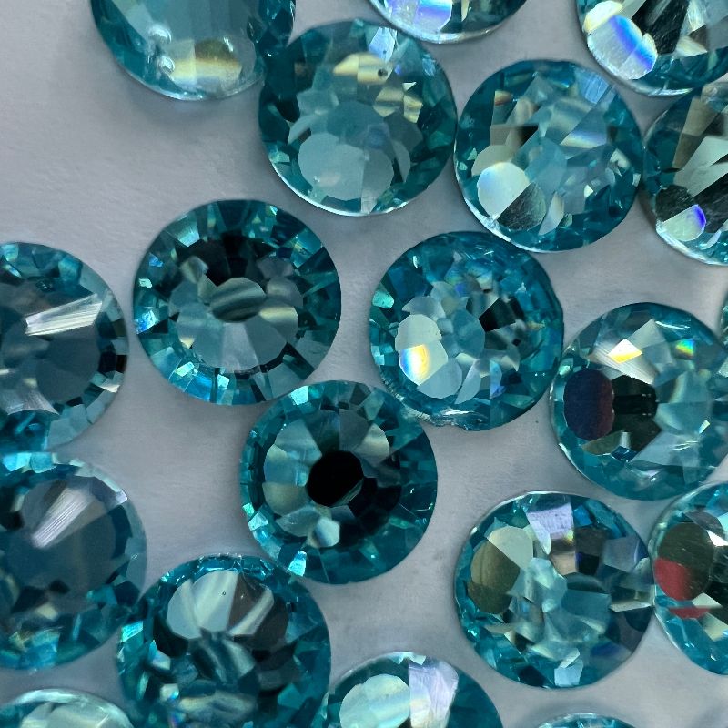 字母烫钻/平底玻璃钻/烫图/仿捷克钻/水钻尖底产品图