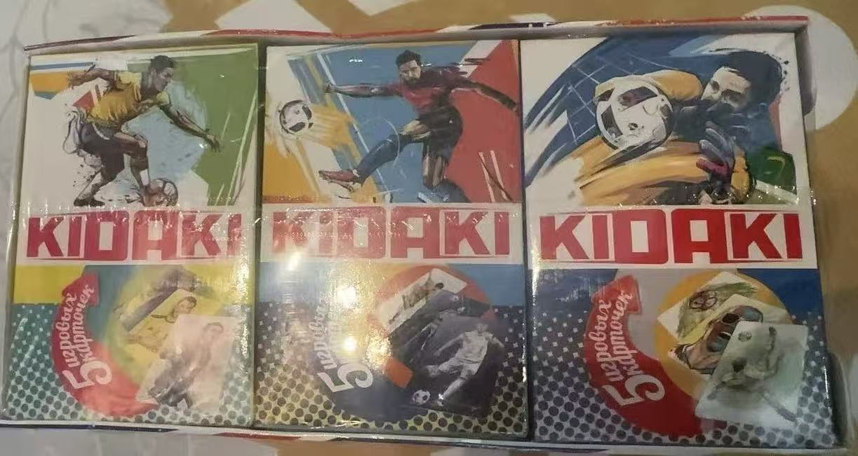 塑料方卡 足球产品图