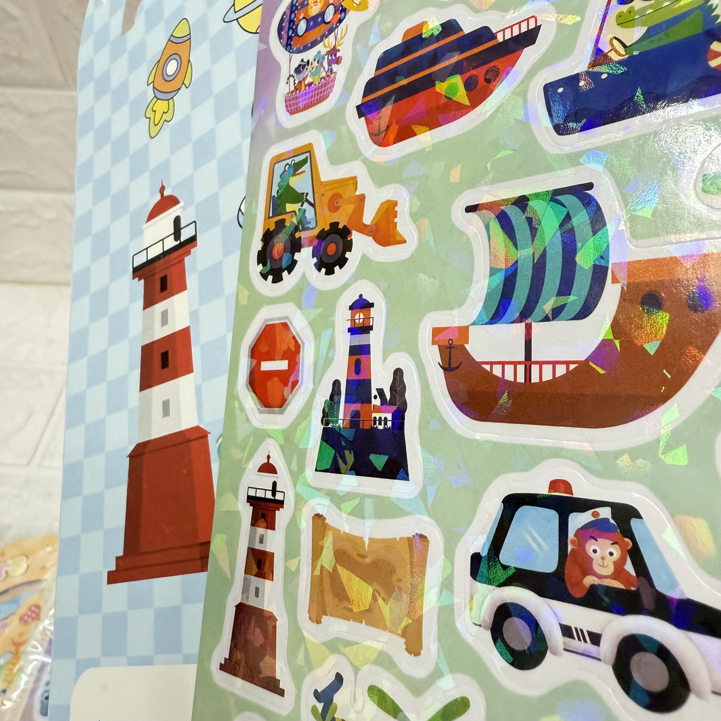 贴纸/贴纸儿童/贴纸儿童卡通/造景贴纸/包装贴纸白底实物图