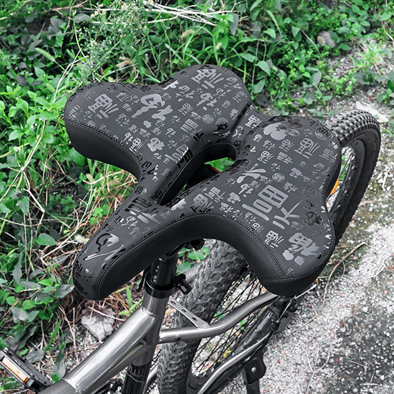 250104 Enlarged and widened saddle, bicycle saddle, mountain bike seat cushion, bicycle seat cushion, bicycle seat cushion bag Item Picture