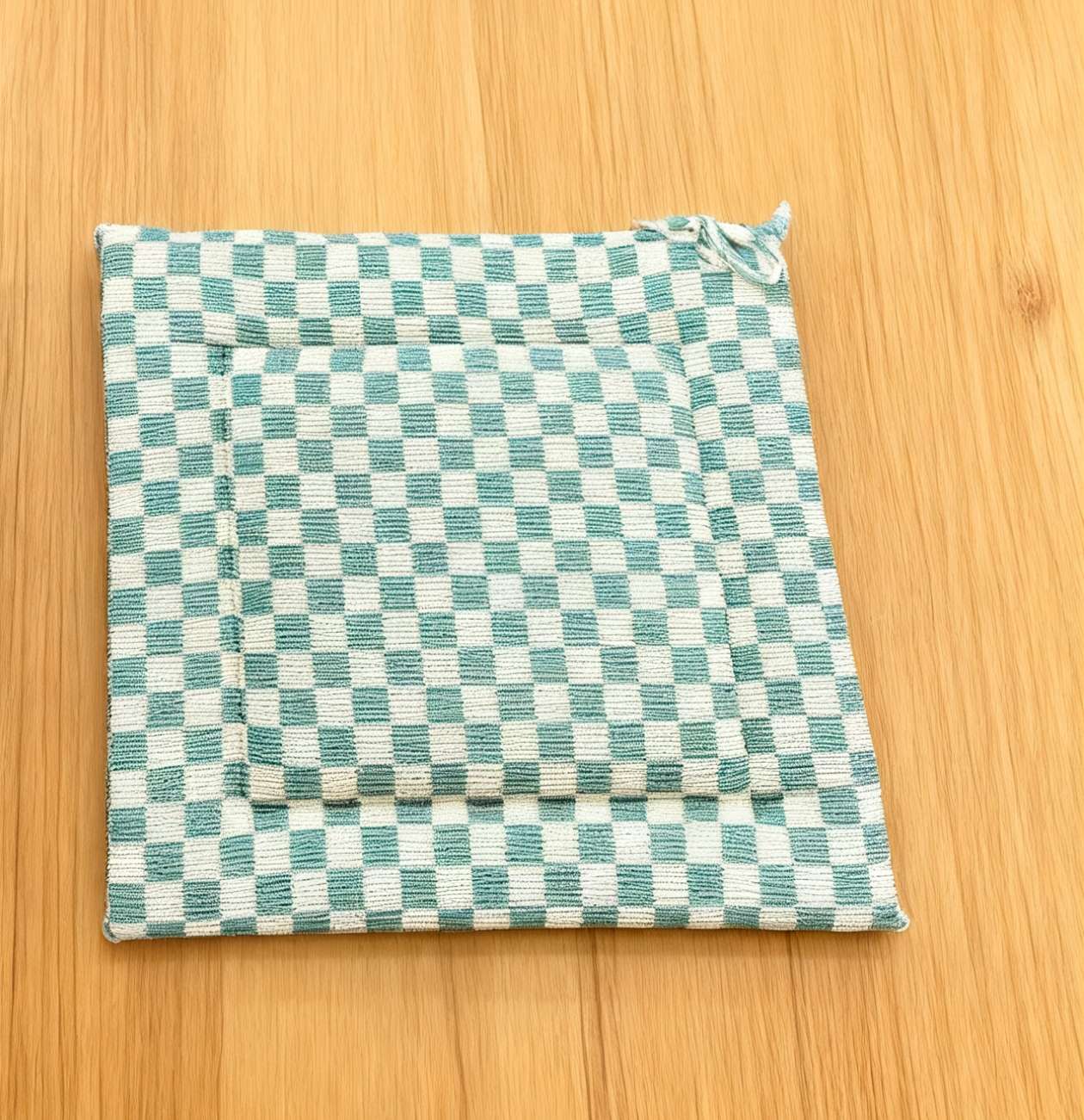 棋盘格硬质棉坐垫办公室久坐神器宿舍加厚餐椅子坐垫学生椅子屁垫详情图3