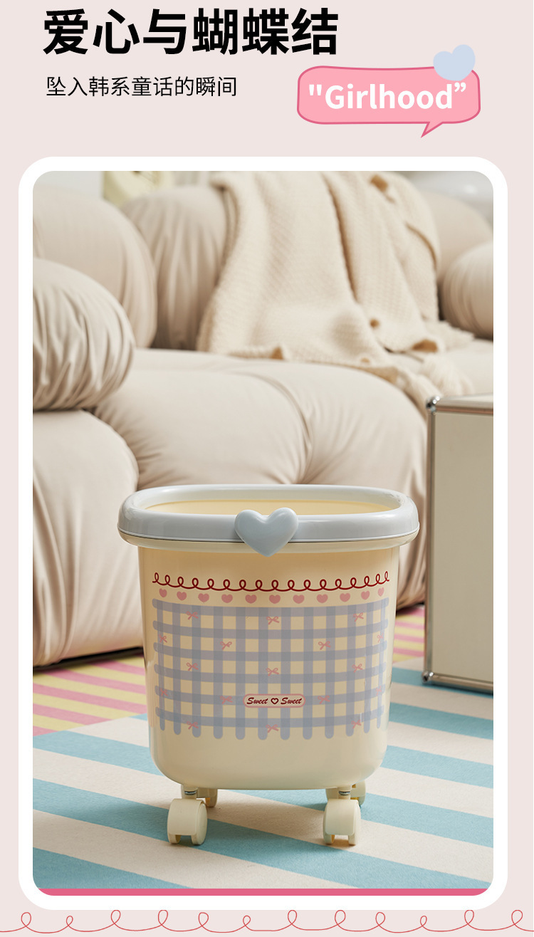 The new S137-1077 trash can is designed for home use in the living room, featuring a light luxury and creative design. It has a cute pressure ring and a high-end appearance detail image 3
