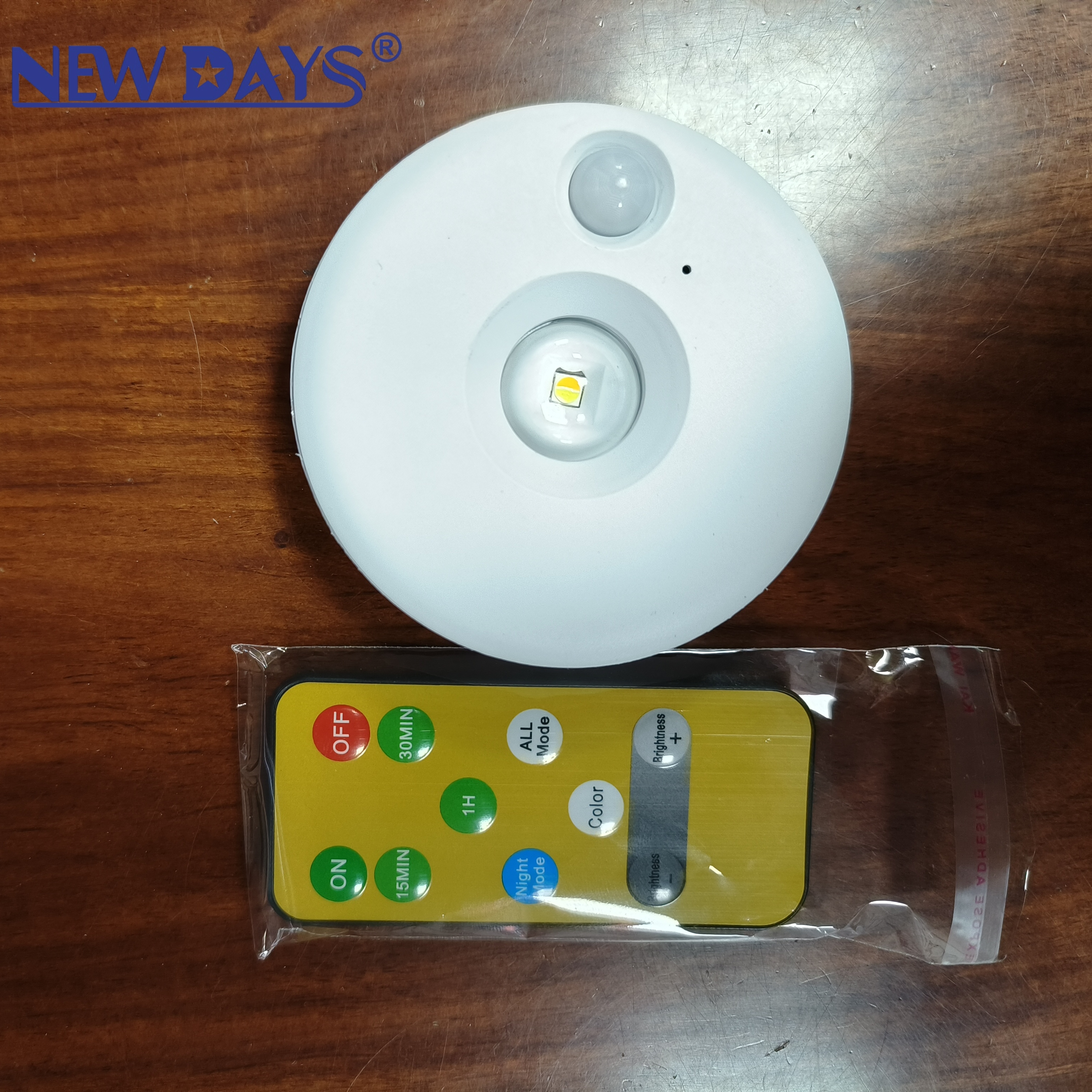 NEWDAYS品牌跨境新款圆形猫眼智能感应灯 人体感应 自动亮灯 节能省电  家用必备