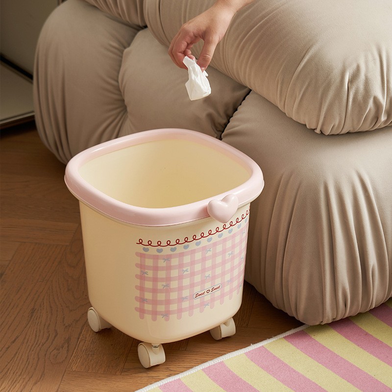 The new S137-1077 trash can is designed for home use in the living room, featuring a light luxury and creative design. It has a cute pressure ring and a high-end appearance Specification image