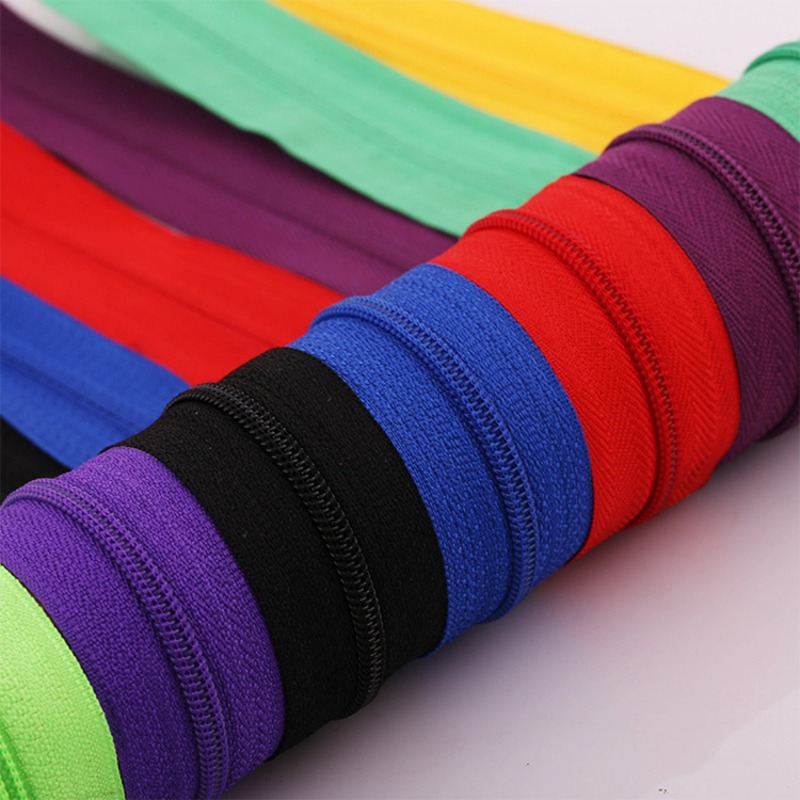 厂家直供5号Y牙白金亮枪浅金黄金闭尾服装口袋箱包包拉链