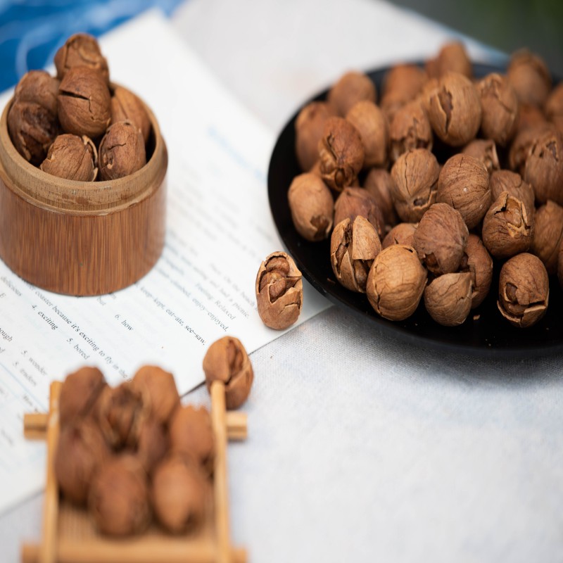 临安6罐礼盒装山核桃手剥新货椒盐水煮奶油包邮白底实物图